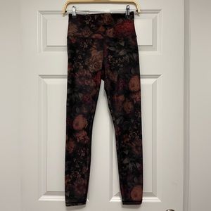 NWOT Athleta Elation Printed Tight, Small
